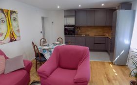Oriella Apartmans&Room