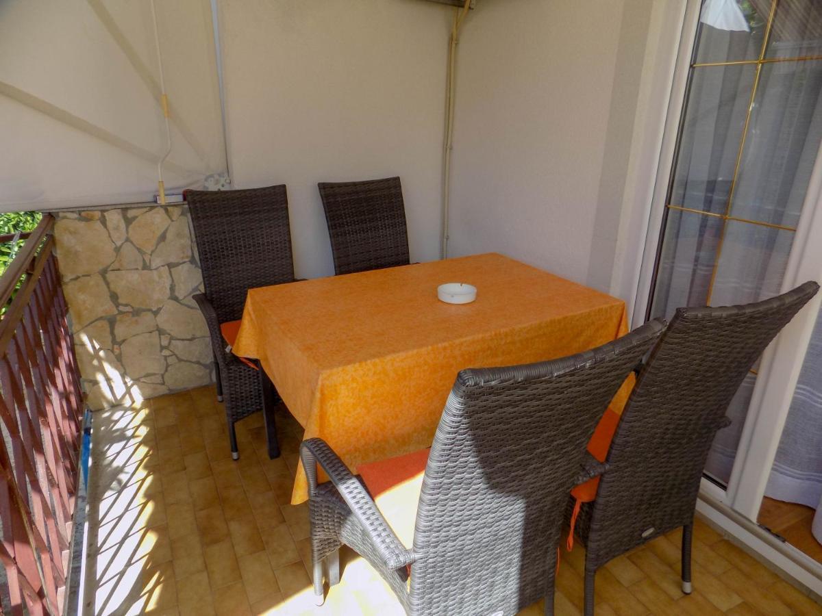 Oriella Apartmans&Room Novigrad Istria Esterno foto