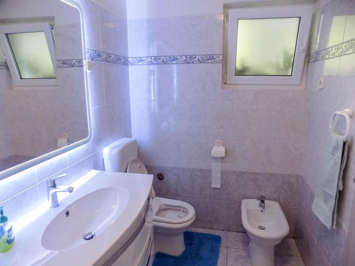 Oriella Apartmans&Room Novigrad Istria Esterno foto