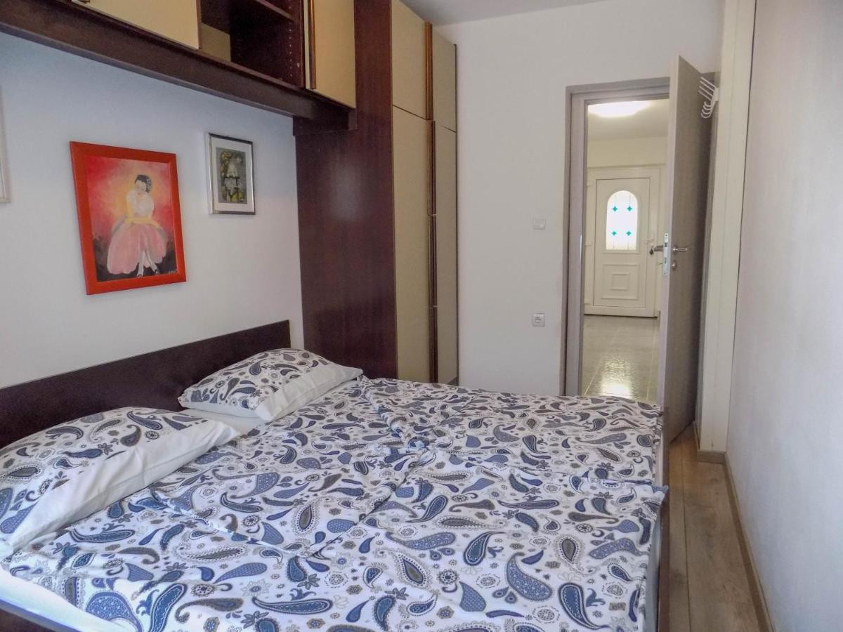 Oriella Apartmans&Room Novigrad Istria Esterno foto