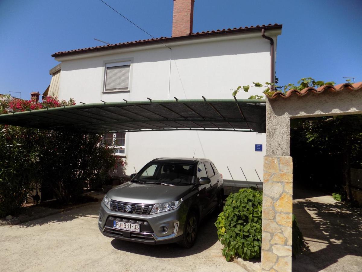 Oriella Apartmans&Room Novigrad Istria Esterno foto