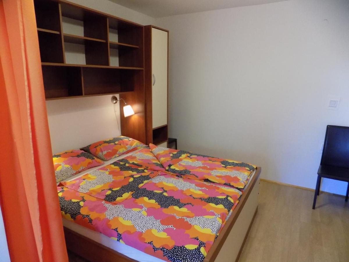 Oriella Apartmans&Room Novigrad Istria Esterno foto